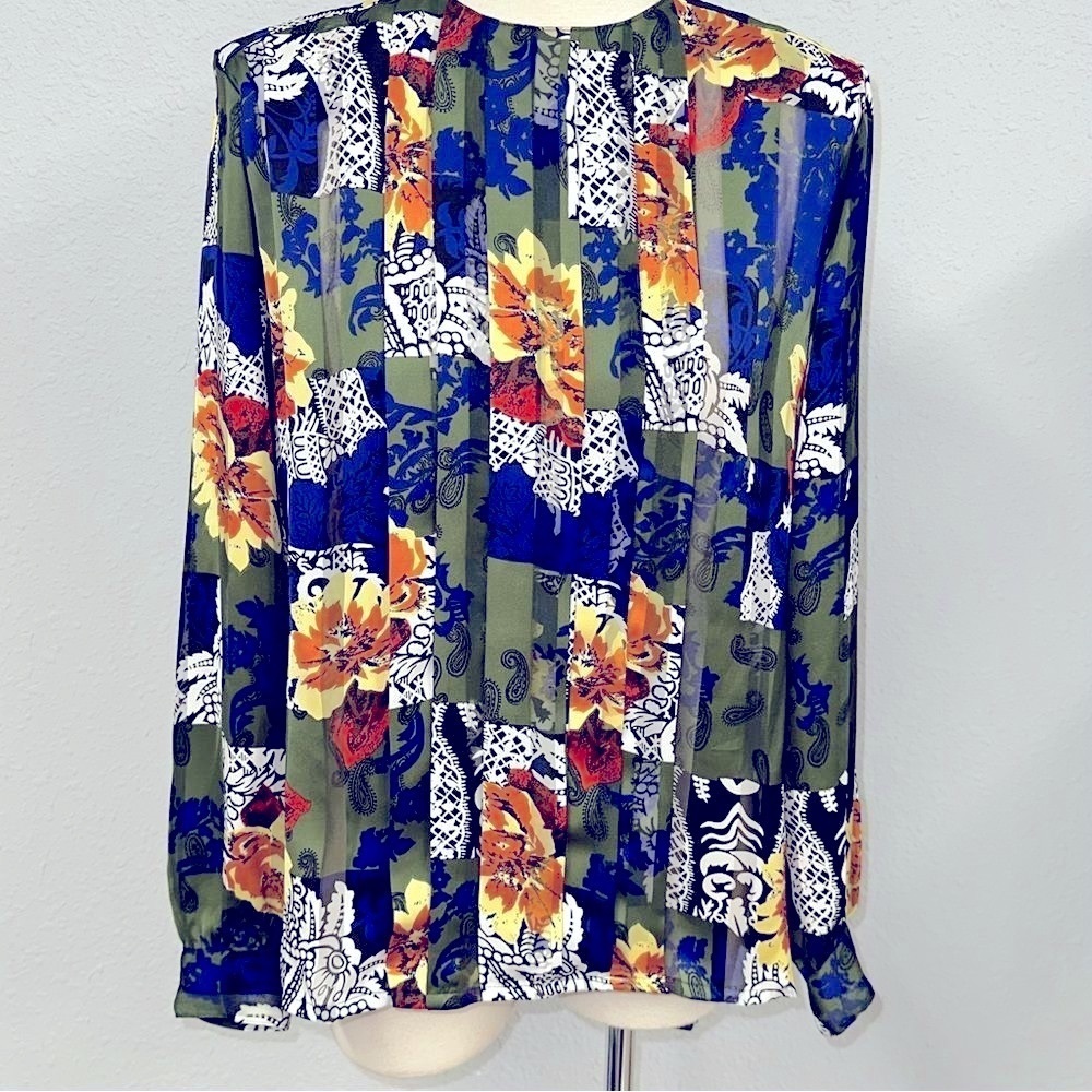 Women’s vtg Nicola blouse sz 12